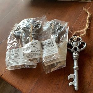 Bundle craft key ornaments